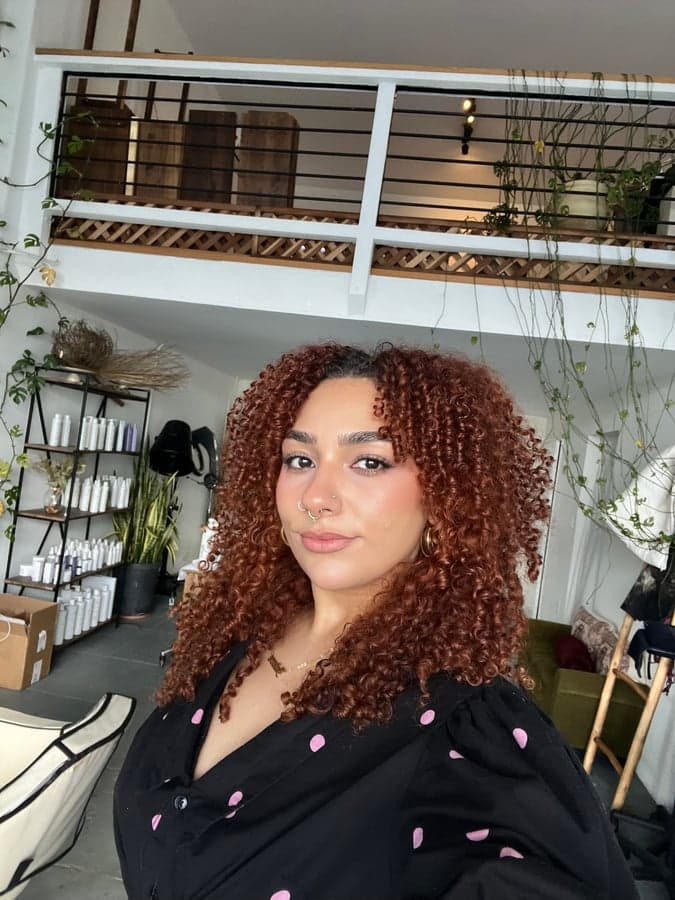 Julianna Torres @the.curly.cosmo